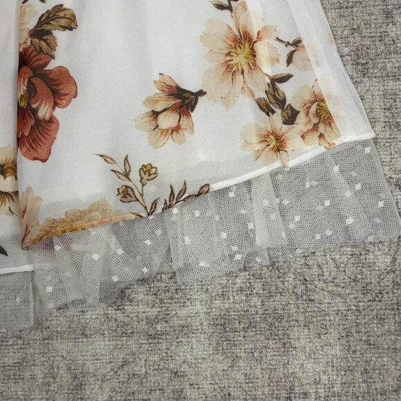 White Floral Ruffle Dress – Majorelle Medium - Picture 4 of 8